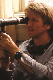 <i>Tom Hooper.</i>